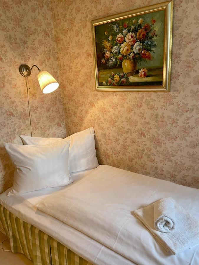 Kil Apertins Hotell מראה חיצוני תמונה