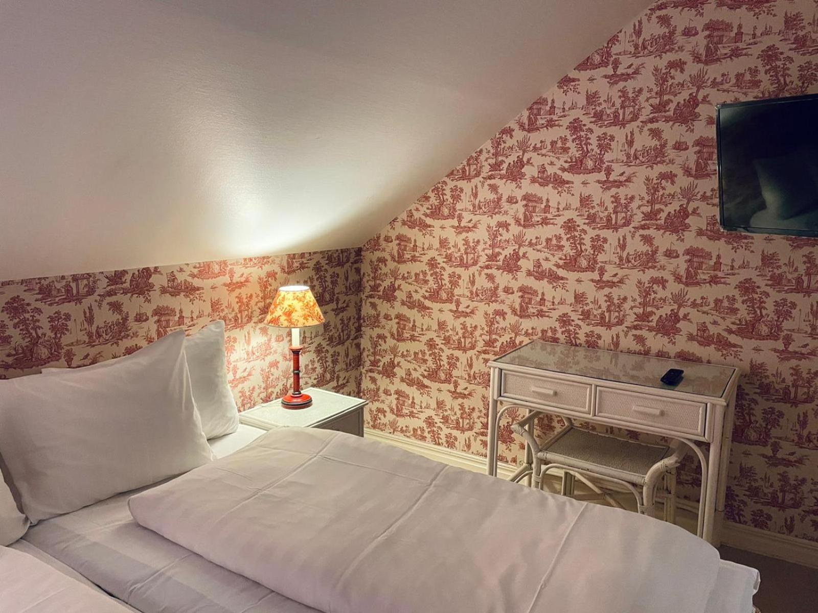 Kil Apertins Hotell מראה חיצוני תמונה